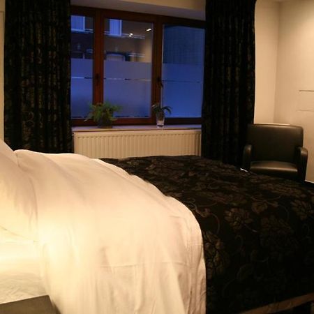 B&B La Chapelle Au Puits La Louviere Room photo